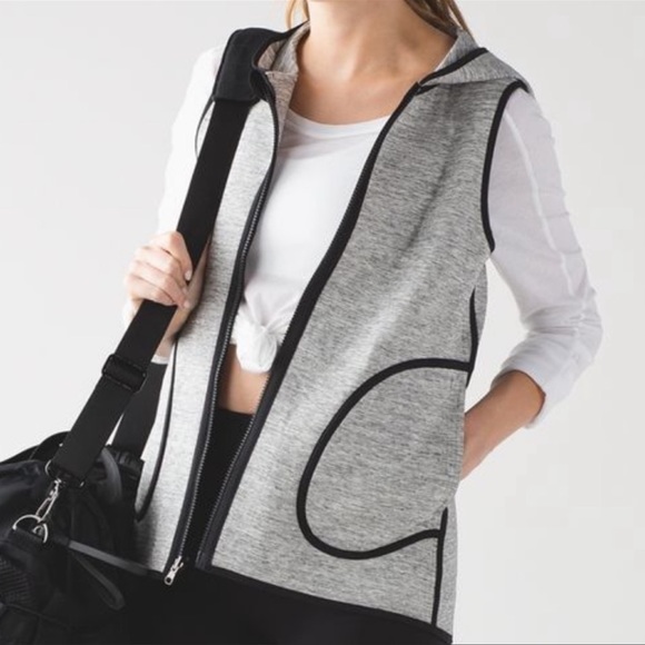 lululemon athletica Jackets & Blazers - Lululemon Vest